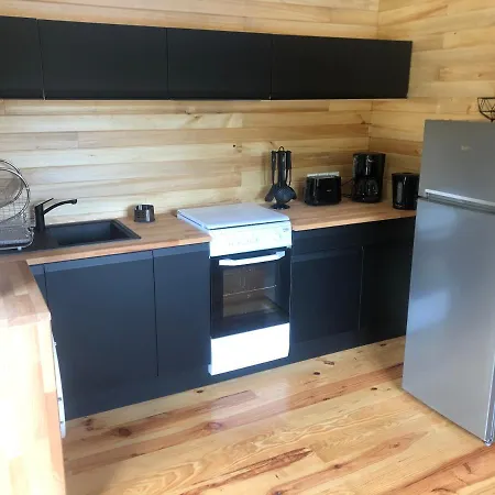 Feriehus Roulottes Du Perigord Noir *