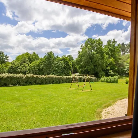 Holiday home Roulottes Du Perigord Noir